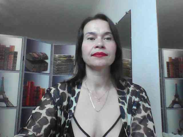 HelenMoo webcam