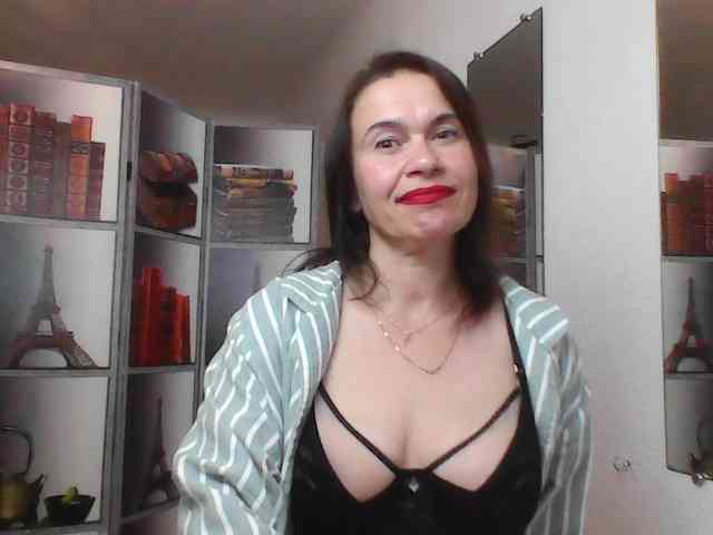 HelenMoo webcam