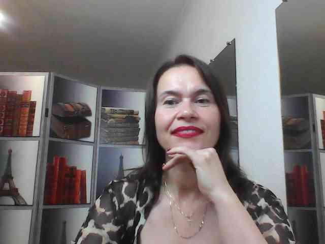 HelenMoo webcam
