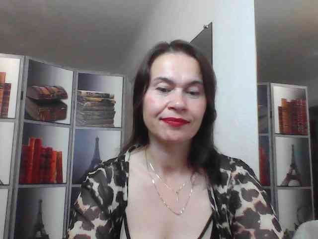 HelenMoo webcam