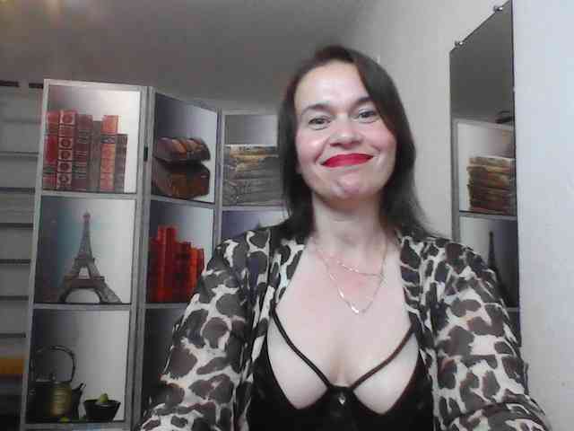 HelenMoo webcam