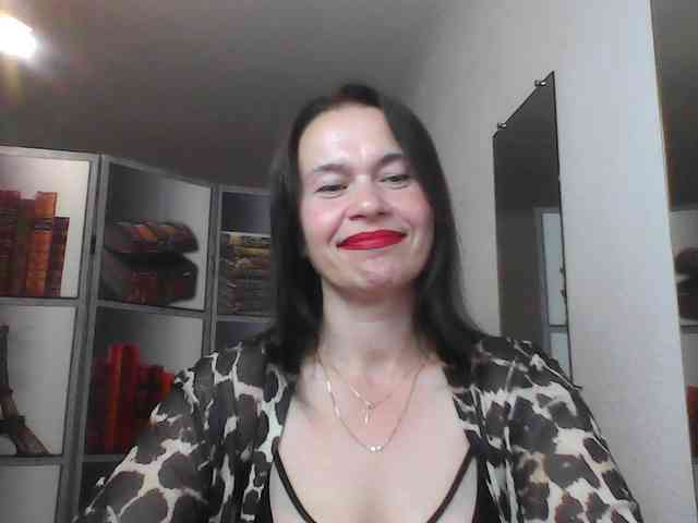 HelenMoo webcam
