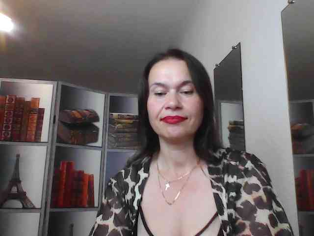 HelenMoo webcam