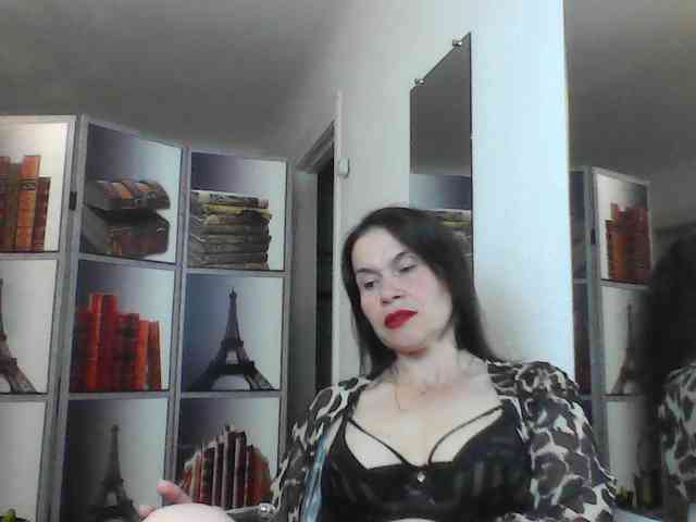 HelenMoo webcam