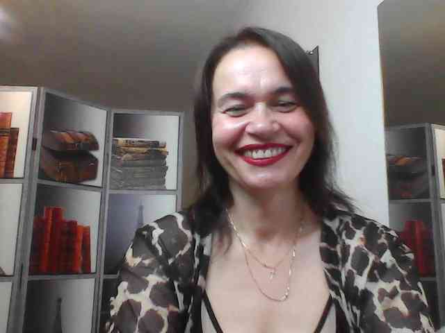 HelenMoo webcam