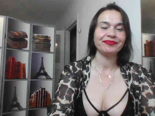 HelenMoo webcam