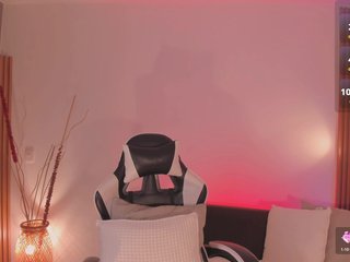 saracavali Porn Show