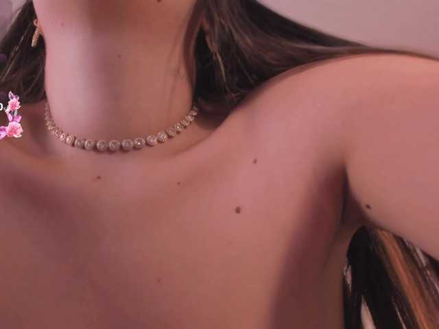 saracavali live cam on BongaCams