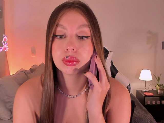 saracavali live webcam show