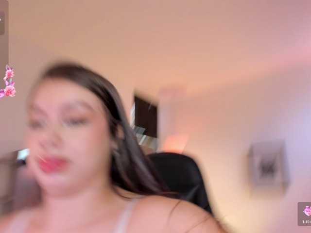 saracavali live cam on BongaCams