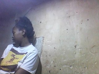 Asminah1's Live Webcam