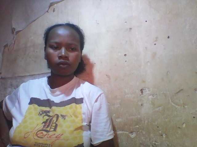 Asminah1 live cam on BongaCams