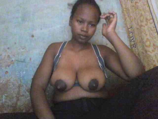 Asminah1 webcam