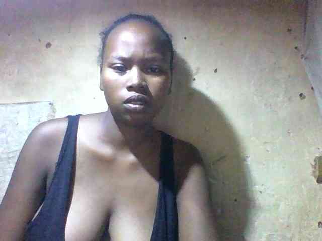 Asminah1 webcam