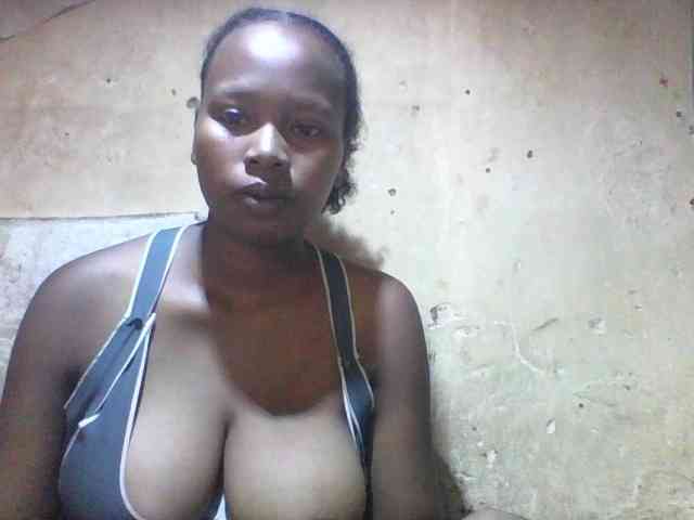 Asminah1 webcam