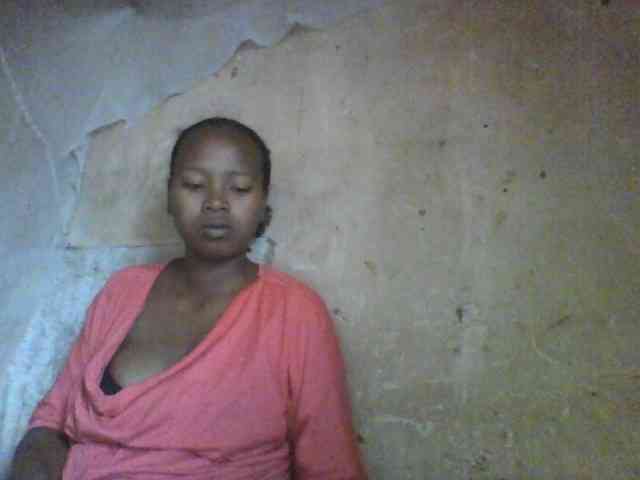 Asminah1 webcam