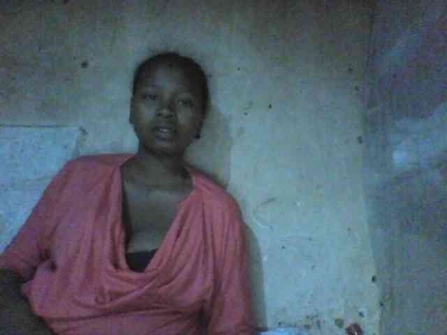 Asminah1 webcam