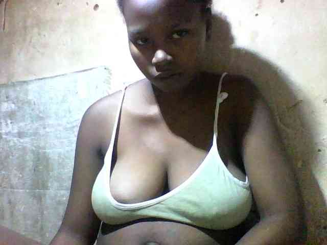 Asminah1 webcam