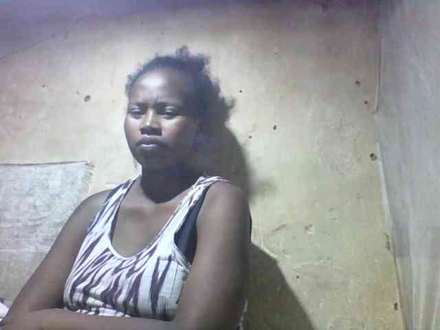 Asminah1 webcam