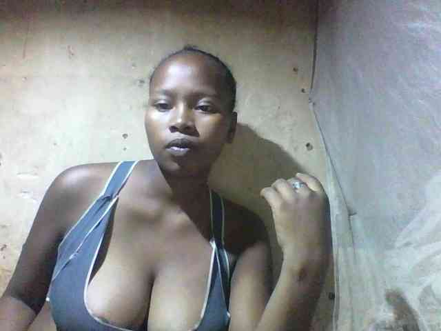 Asminah1 webcam