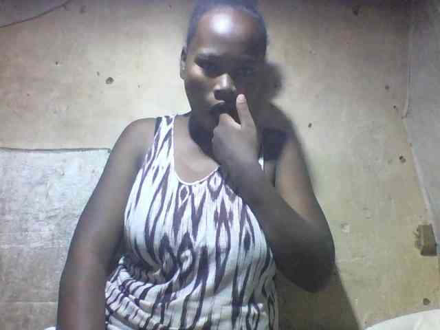 Asminah1 webcam