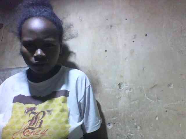 Asminah1 webcam