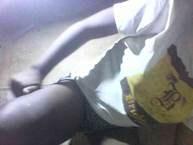 Asminah1 webcam