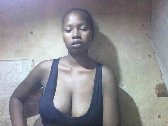 Asminah1 webcam