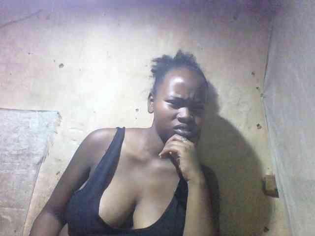 Asminah1 webcam
