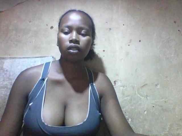 Asminah1 webcam