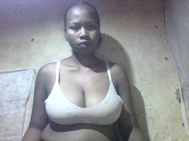Asminah1 webcam
