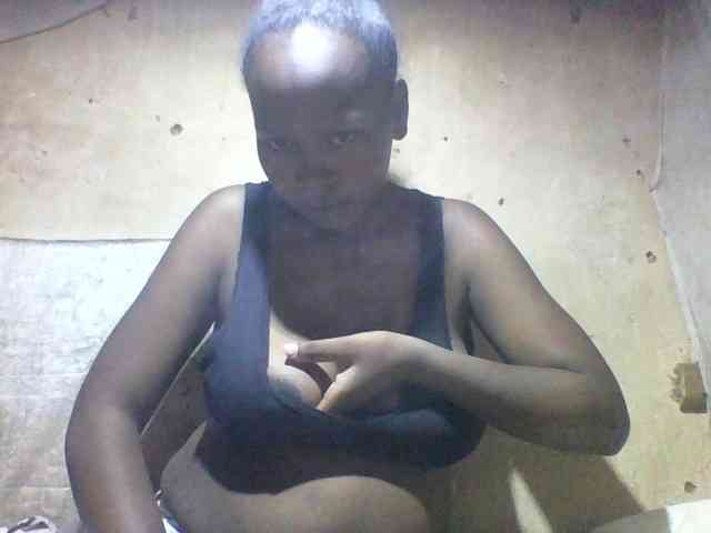 Asminah1 webcam