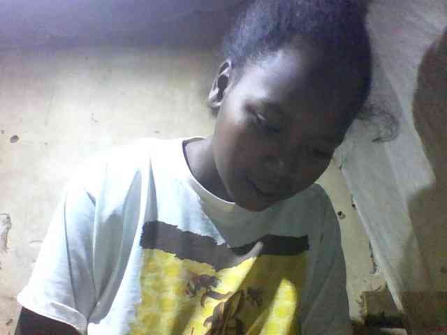 Asminah1 webcam