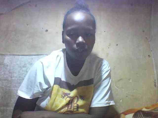 Asminah1 webcam