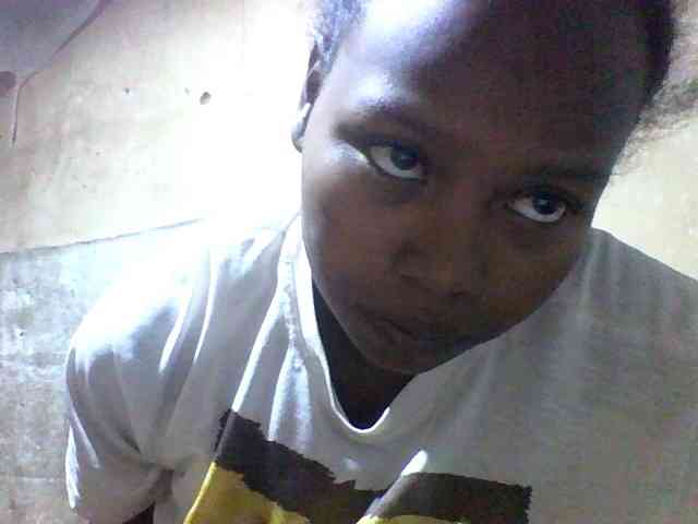 Asminah1 webcam