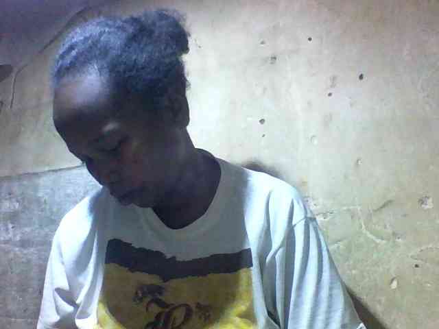 Asminah1 webcam