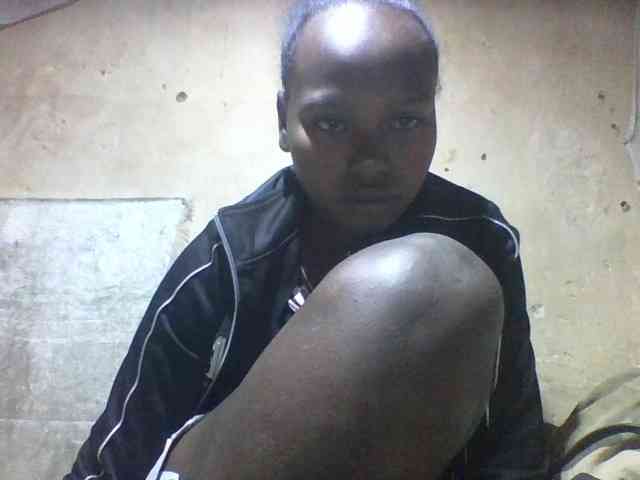 Asminah1 webcam