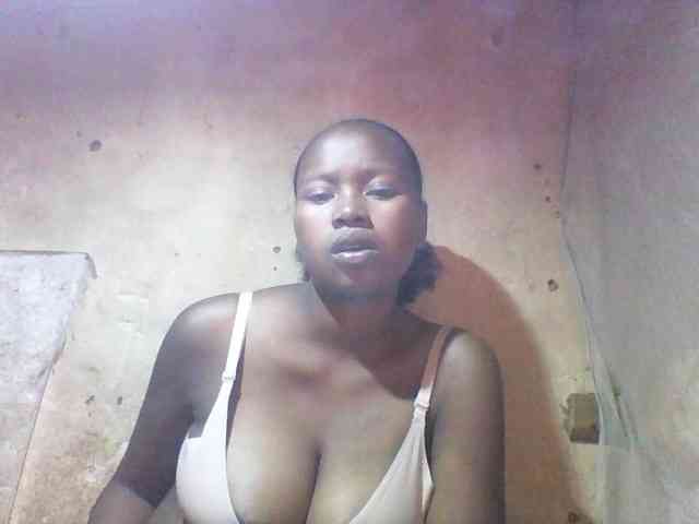 Asminah1 webcam