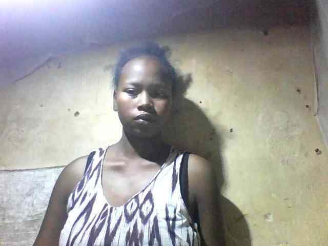 Asminah1 webcam