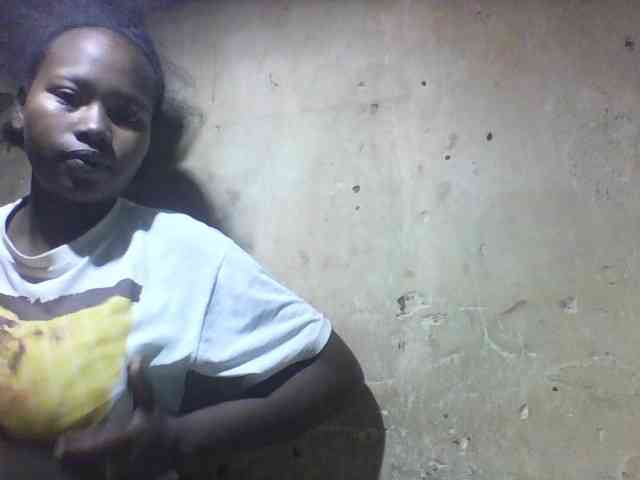 Asminah1 webcam