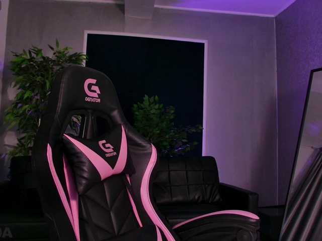 SinfulTina