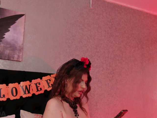 SinfulTina