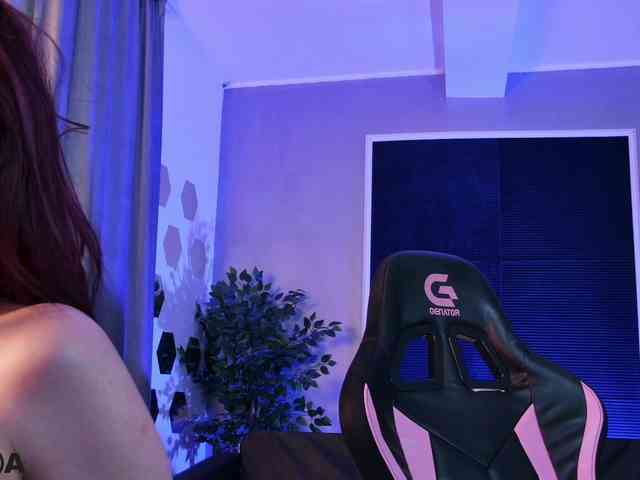 SinfulTina webcam