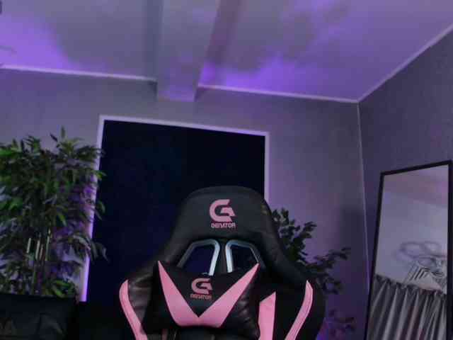 SinfulTina