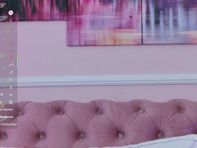 AllenaMoon live cam on BongaCams