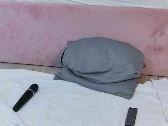 AllenaMoon webcam
