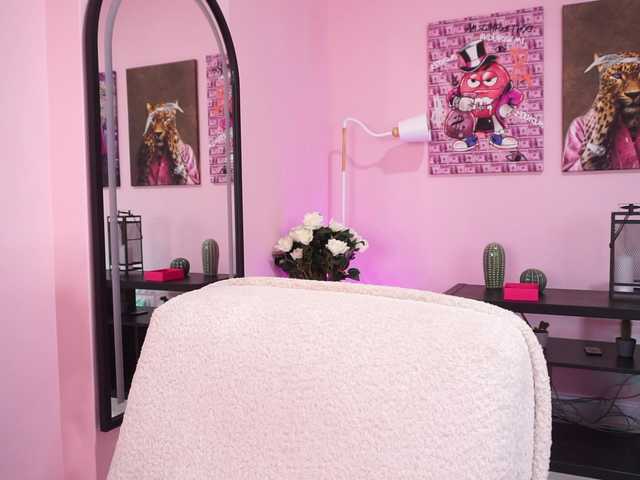 LeilaKali live cam on BongaCams