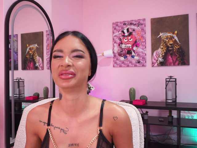 LeilaKali live cam on BongaCams