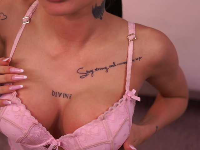 LeilaKali live cam on BongaCams