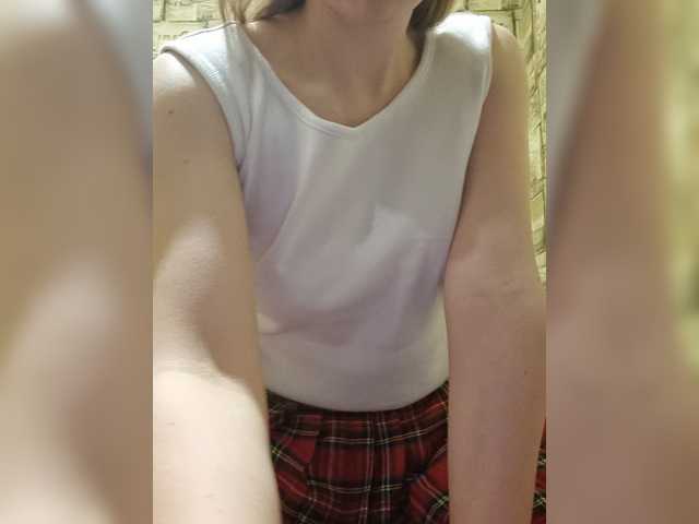 Sritusi4S live cam on BongaCams